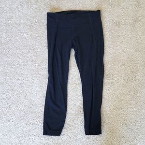 Athleta black 7/8 legging, size M